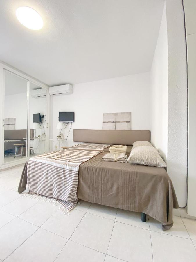 797 Holiday Rentals- Luminoso Estudio En Arroyo De La Miel بينالماذينا المظهر الخارجي الصورة